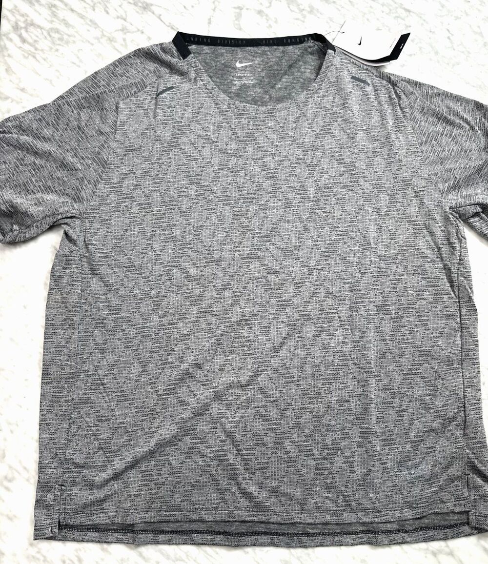 Nike Dri-FIT Run Division Pinnacle Running jersey top Men's XL DQ6540-010 NEW